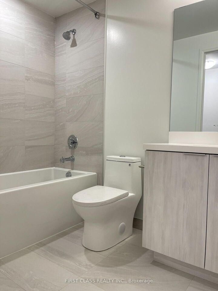 Property Photo:  400 King Street W 520  ON M5V 0X8 