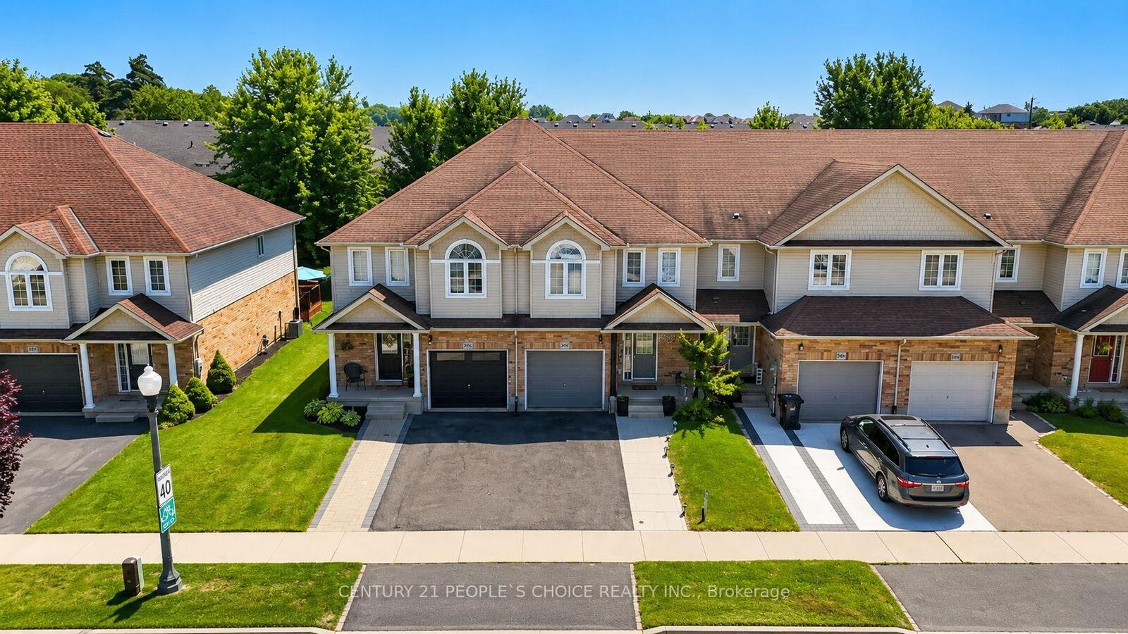 Property Photo:  504 Doon Drive S  ON N2P 2Z1 