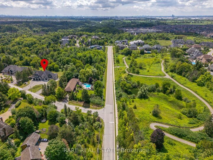 Property Photo: 23 Valleyview Court ON L0J 1C0