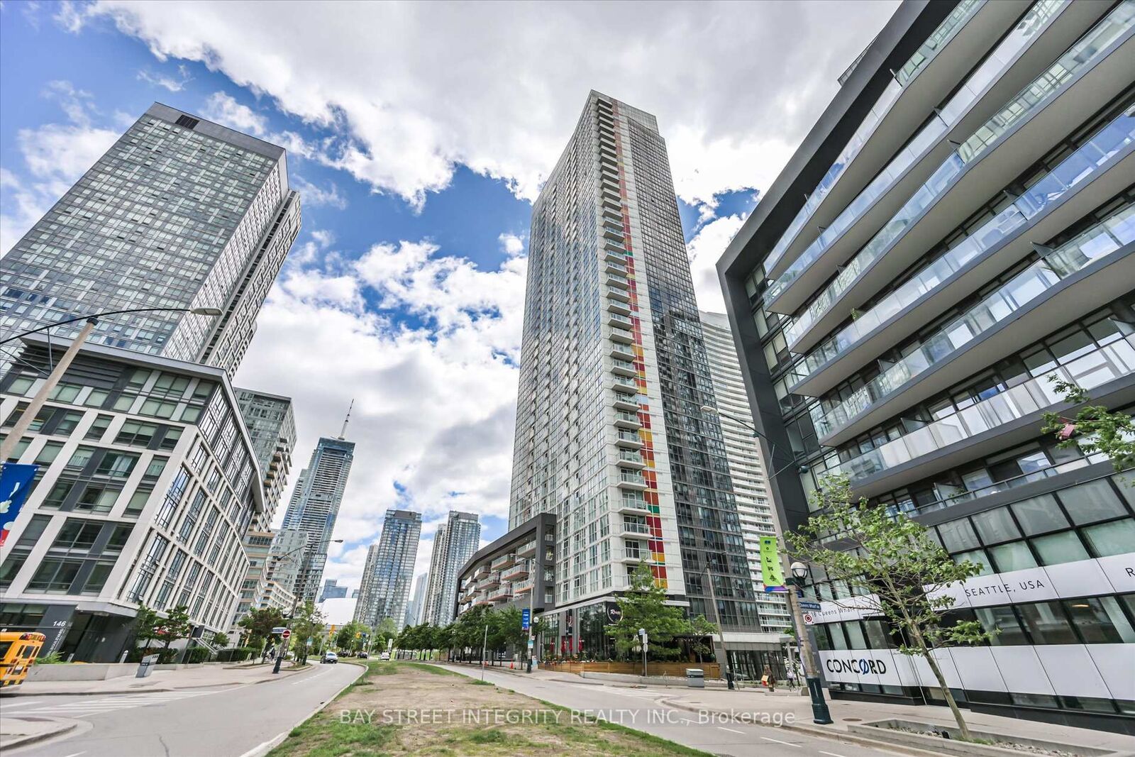 Property Photo: 85 Queens Wharf Road 1202 ON M5V 0J9