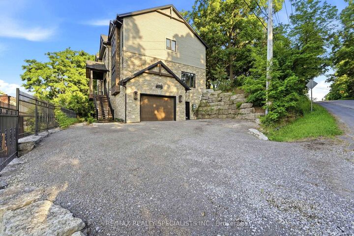 3713 Nineteenth Street — photo 1
