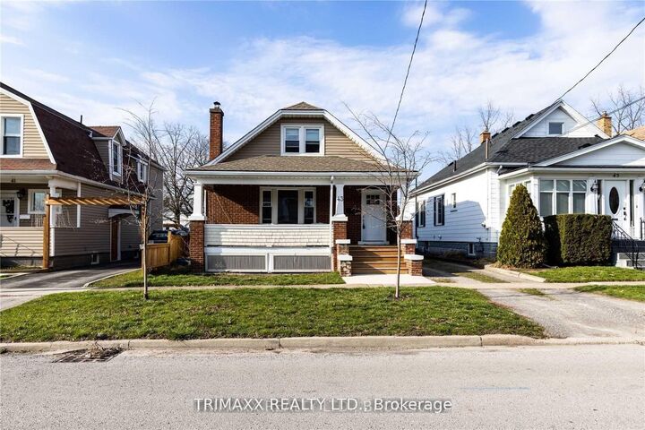 43 Dacotah Street — photo 1