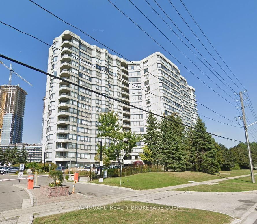 Property Photo:  7460 Bathurst Street 1706  ON L4J 7K9 