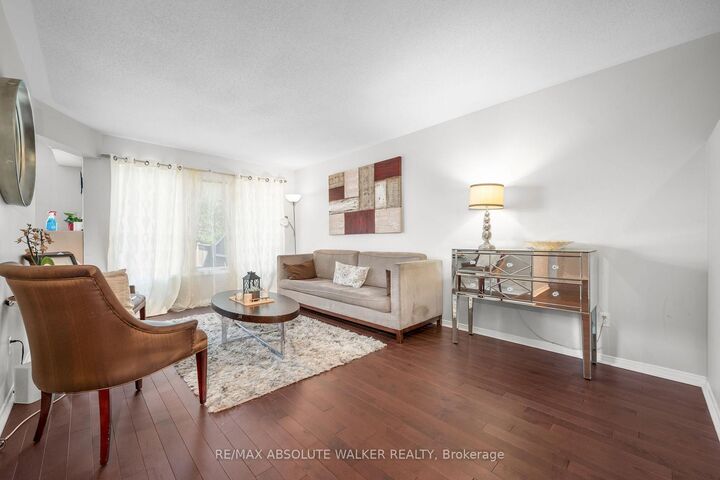 Property Photo: 1104 Candlewood Street ON K4A 4Z9