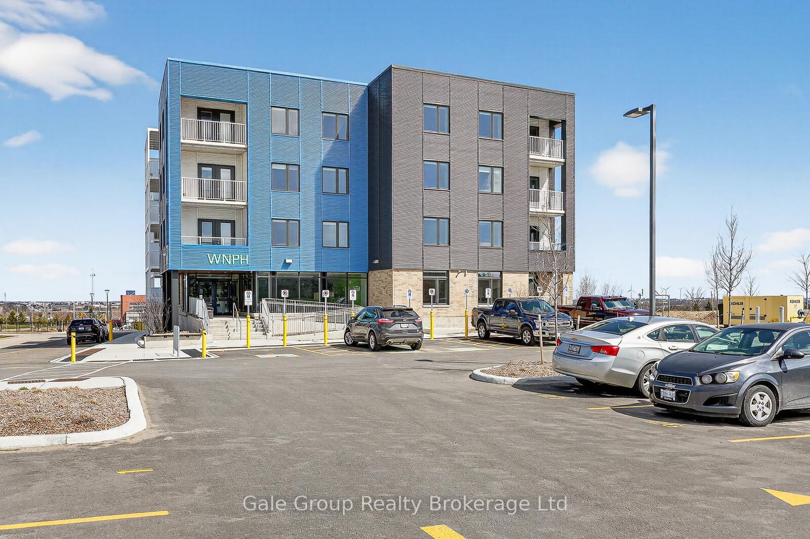 Property Photo: 785 Southwood Way 309 ON N4V 1G5