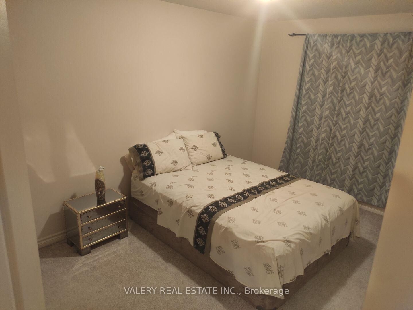 Property Photo:  1058 Lexington Circle  ON N8S 4T3 
