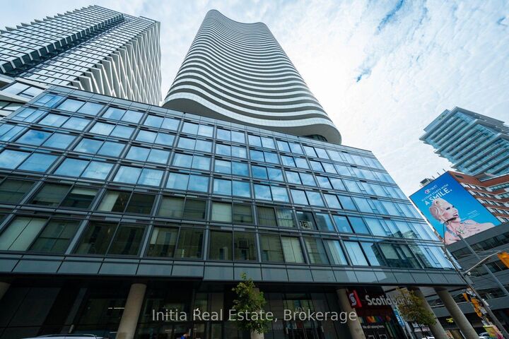 Property Photo:  403 Church Street 3410  ON M4Y 0C9 