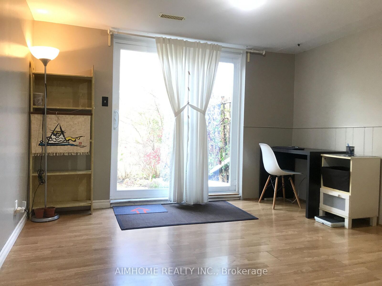 Property Photo:  94 Micmac Crescent Walk Out Bsmt  ON M2H 2K2 