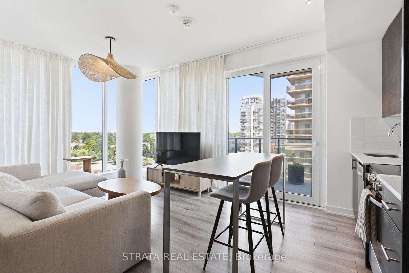 Photo de la propriété: 15 Ellerslie Avenue 708 ON M2N 0L7