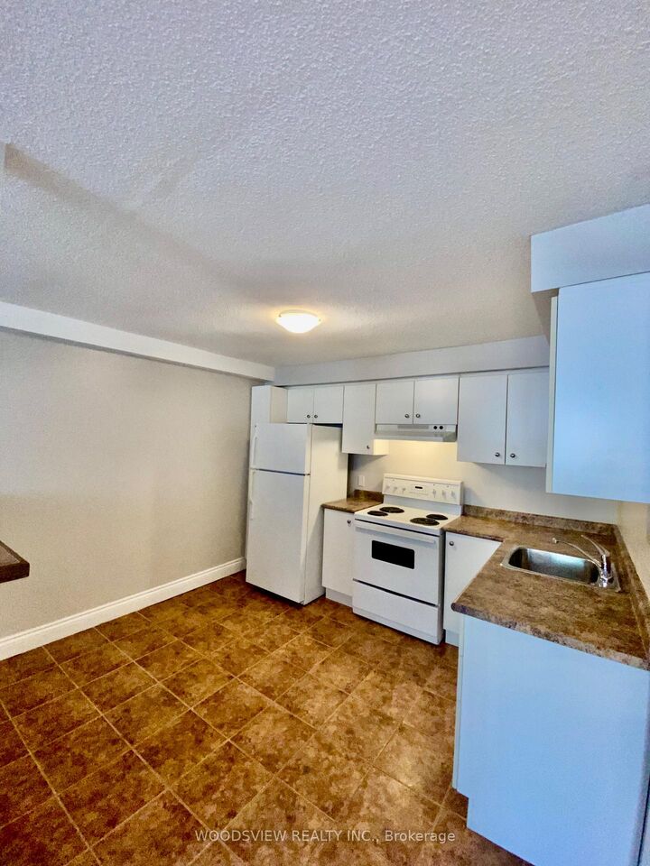 Property Photo: 17 Washington Street 3 ON L3P 2R3