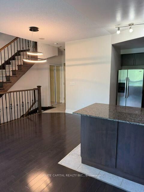 Property Photo:  31 Olive Avenue 203  ON M2N 4N4 