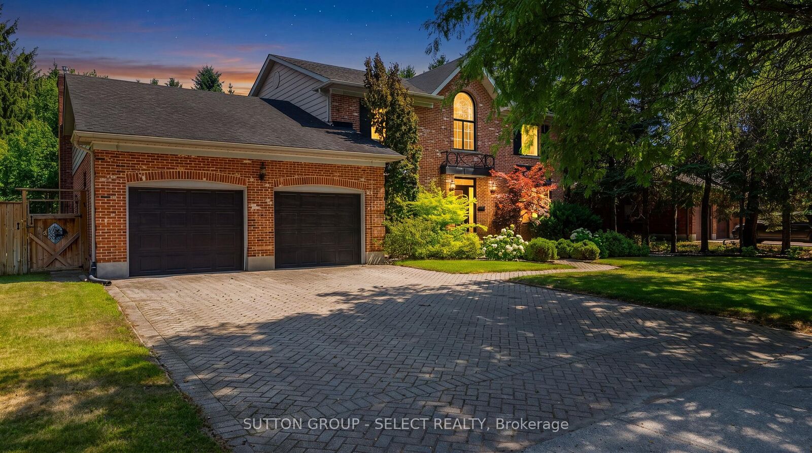 Property Photo:  470 Scott Street E  ON N7G 1K5 