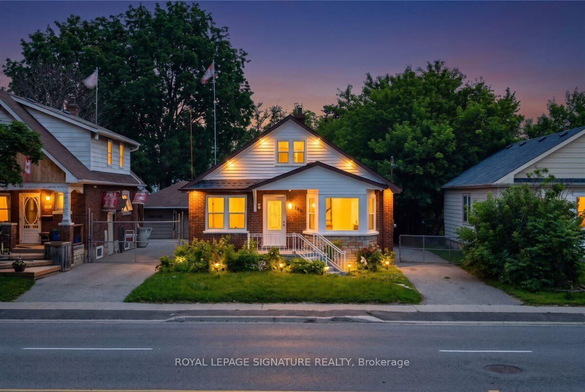 Property Photo: 195 Park Road S ON L1J 4H1