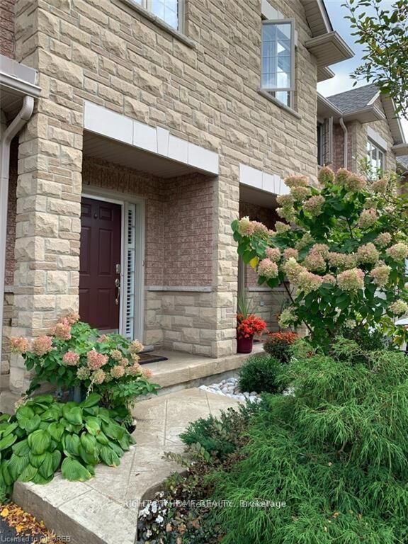 Property Photo: 2234 Country Club Drive ON L7M 5A8