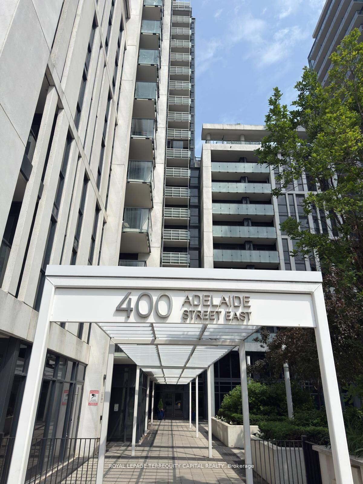 Property Photo: 400 Adelaide Street E 504 ON M5A 1N4