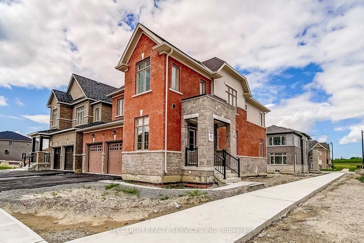 Property Photo:  52 Father Muckle Avenue  ON L4P 0S4 