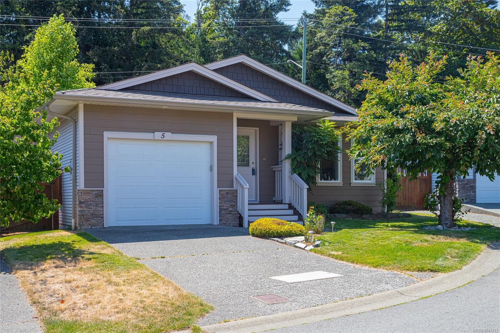 Property Photo:  9650 Askew Creek Dr #5  BC V0R 1K3 