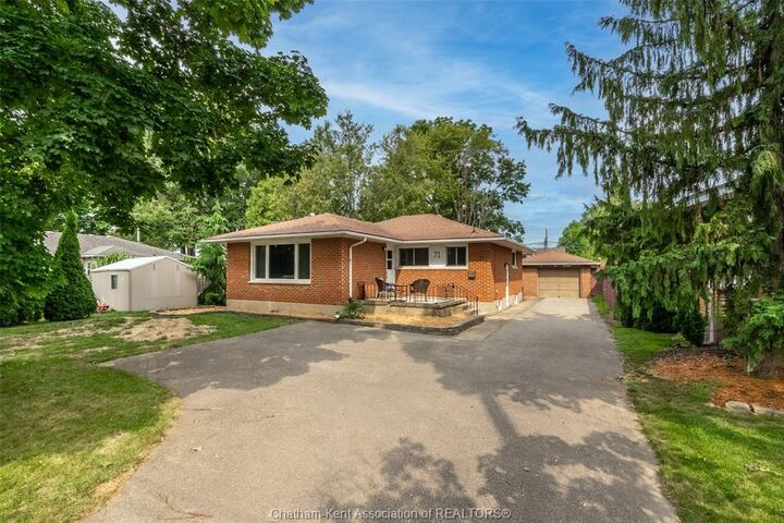 71 McFarlane Avenue — photo 1