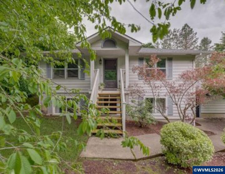 Property Photo:  1941 Turnage St NW  OR 97304 
