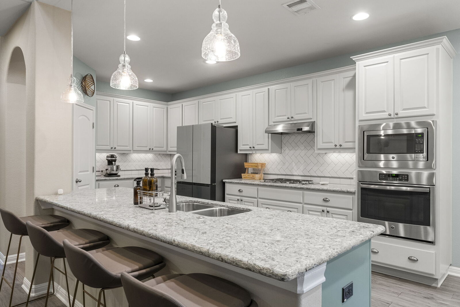 Property Photo: 3029 Scout Pony Drive TX 78641