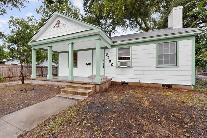 Property Photo: 3100 Breeze Terrace TX 78722