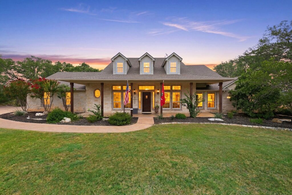 Property Photo:  106 Double Horn Trail  TX 78669 