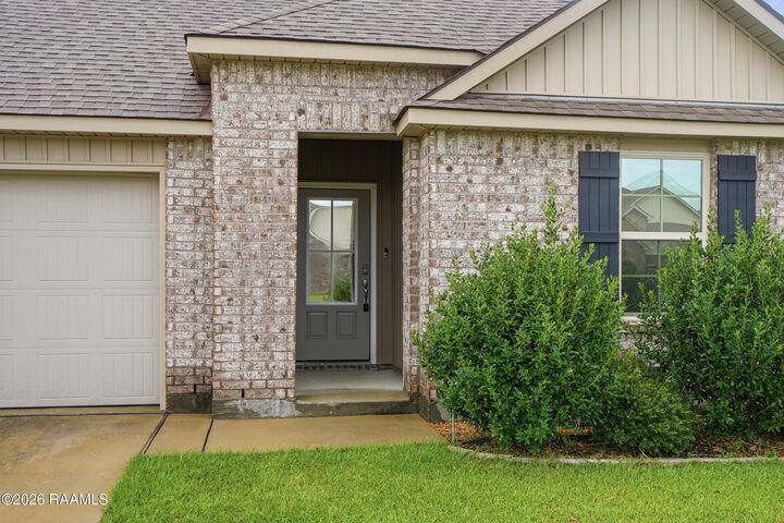 Property Photo: 126 Lucille Drive LA 70555