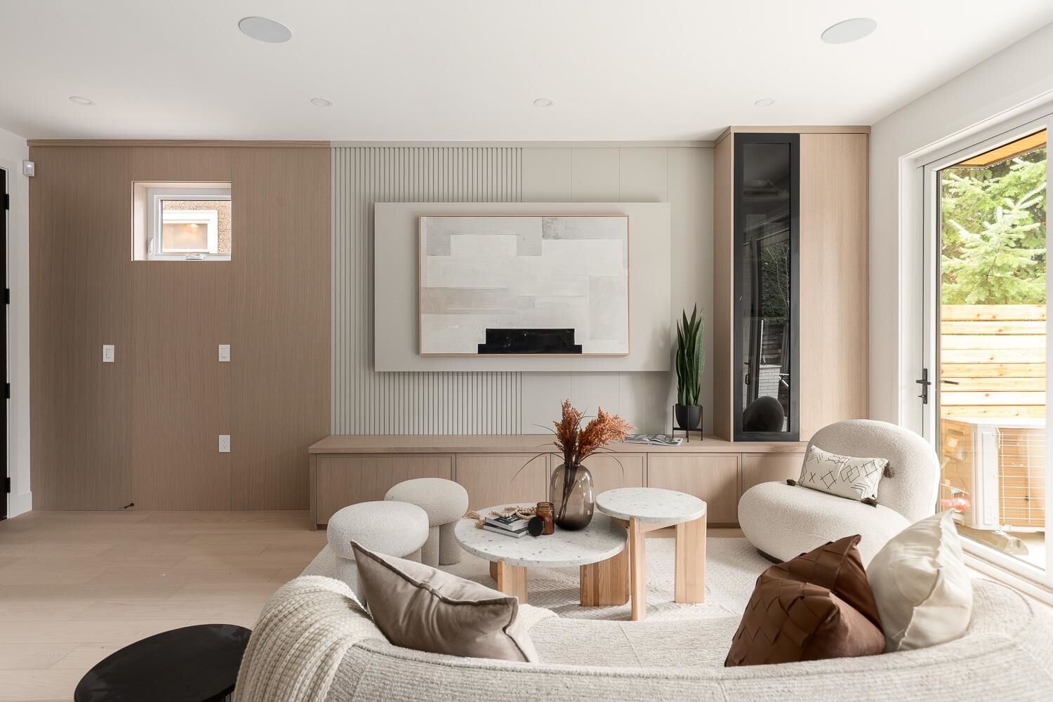 Property Photo: 475 W 20th Avenue 2 BC V5Y 2C7