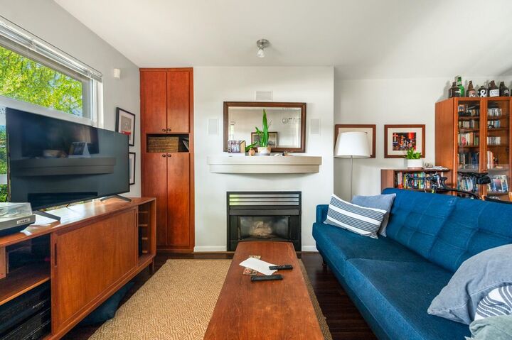Property Photo: 2983 W 4th Avenue 106 BC V6K 1R5