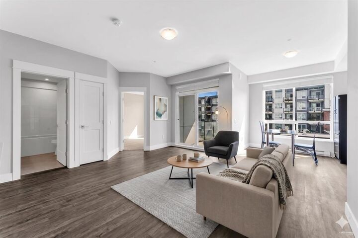2180 Kelly Avenue 4415 — photo 1