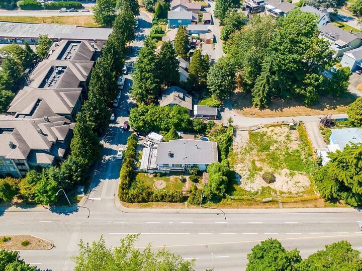 Property Photo: 39 Eighth Avenue BC V3L 4J4