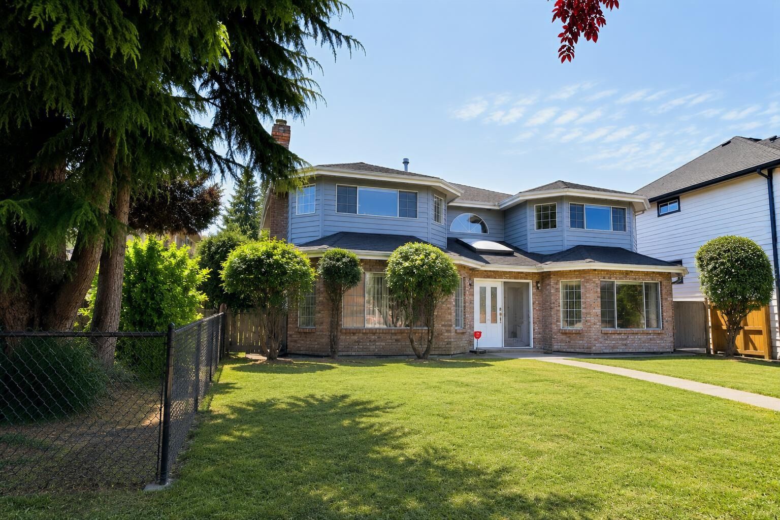 Property Photo: 2718 Oliver Crescent BC V6L 1S9