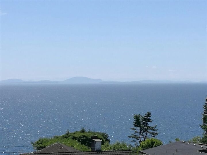 Property Photo: 13567 13A Avenue BC V4A 1C5