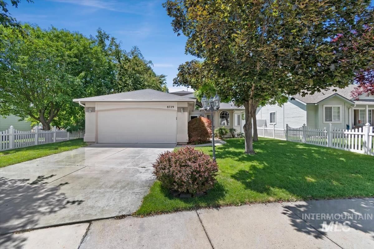 Property Photo:  8729 W Falling Star St  ID 83709 