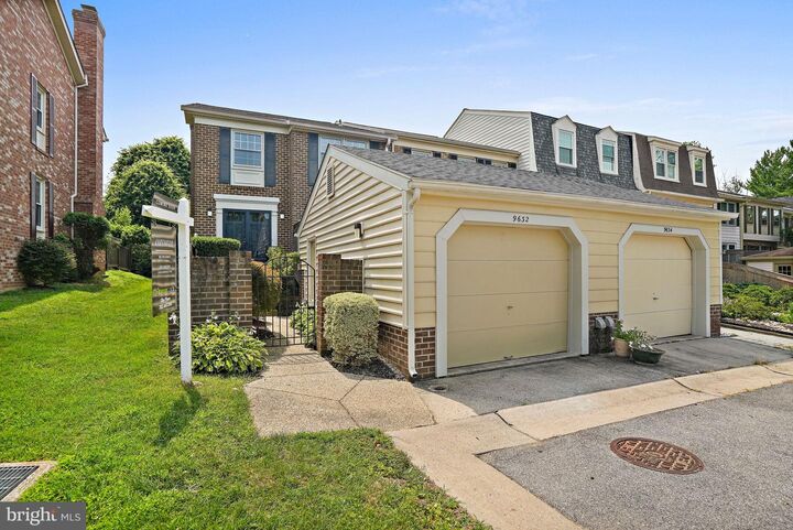 Property Photo: 9632 Duffer Way MD 20886