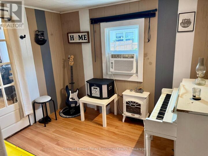 Property Photo:  23 Bluejay Court  ON N0G 2V0 