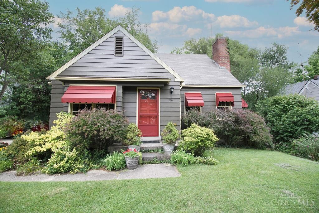 Property Photo:  214 Valleyview Drive  OH 45405 