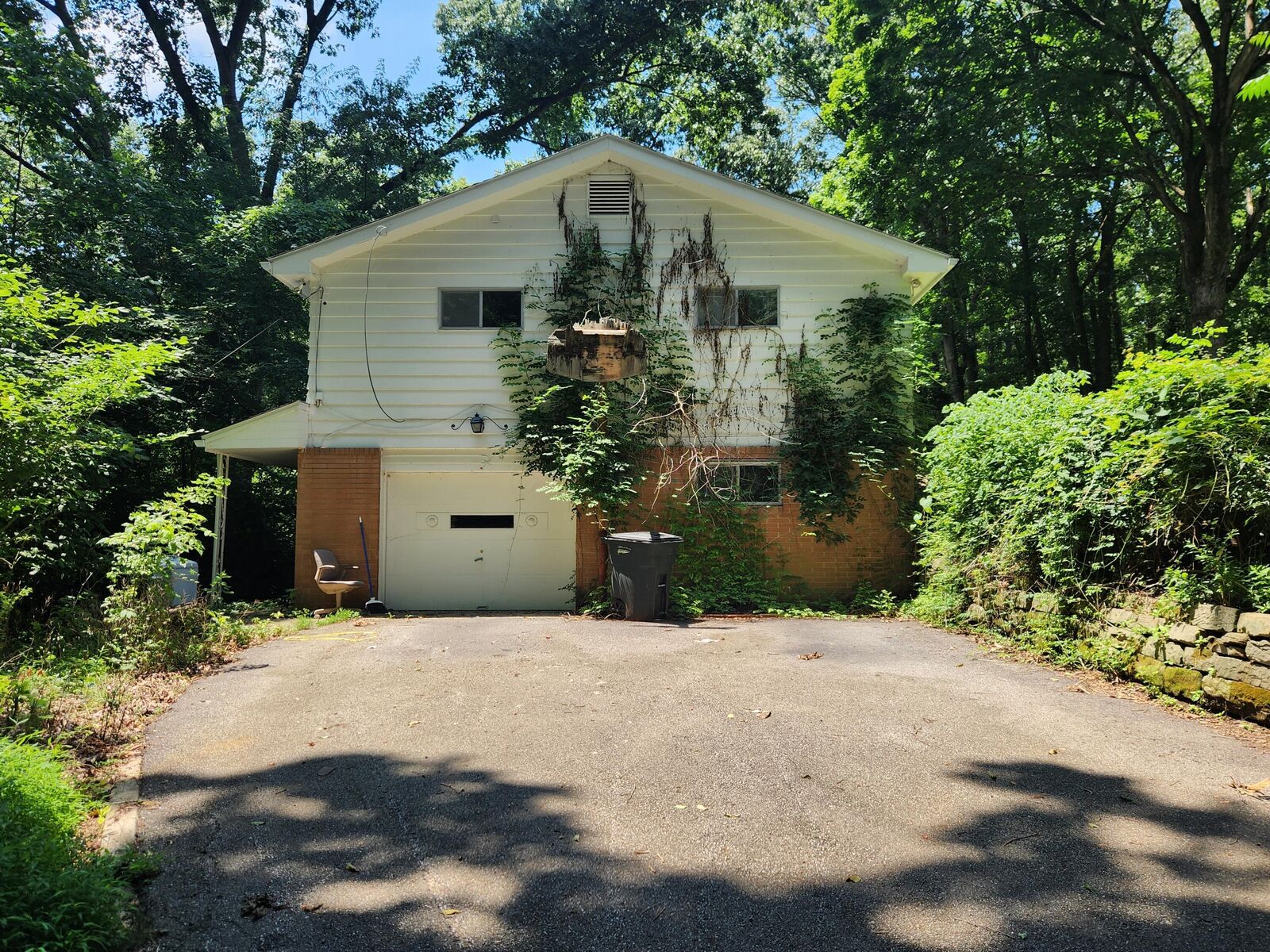 Property Photo:  630 Cedar Run NE Road  OH 43055 