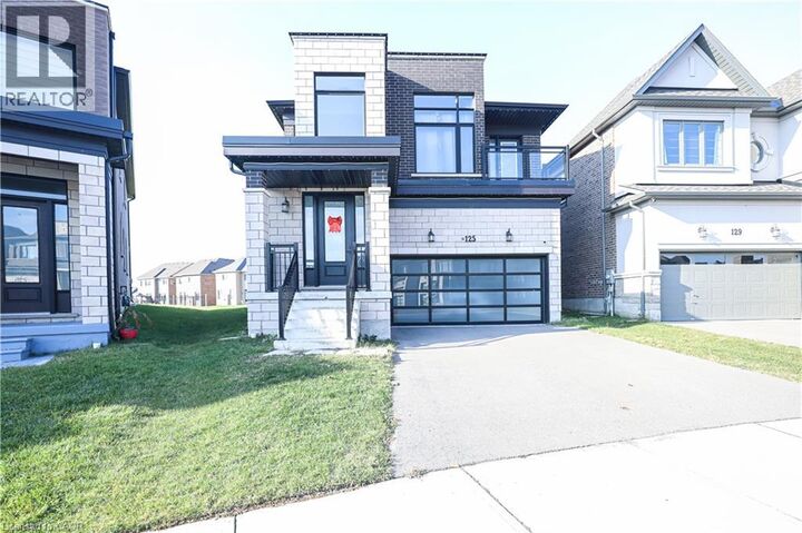 Property Photo:  125 Silverwood Crescent  ON N4T 0M5 