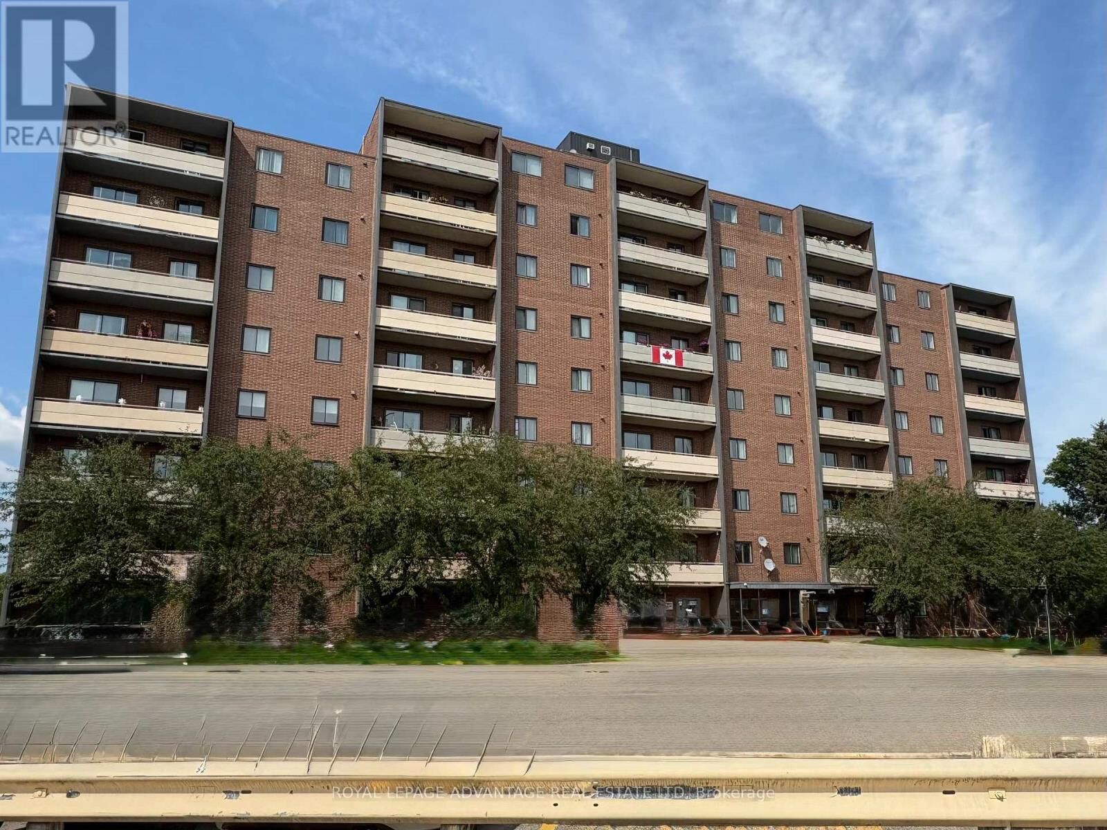 Property Photo: 41 Sunset Boulevard 104 ON K7H 3H8