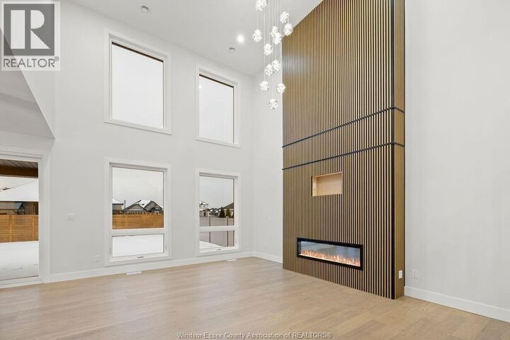 Property Photo:  186 Whelan Avenue  ON N9V 0A9 