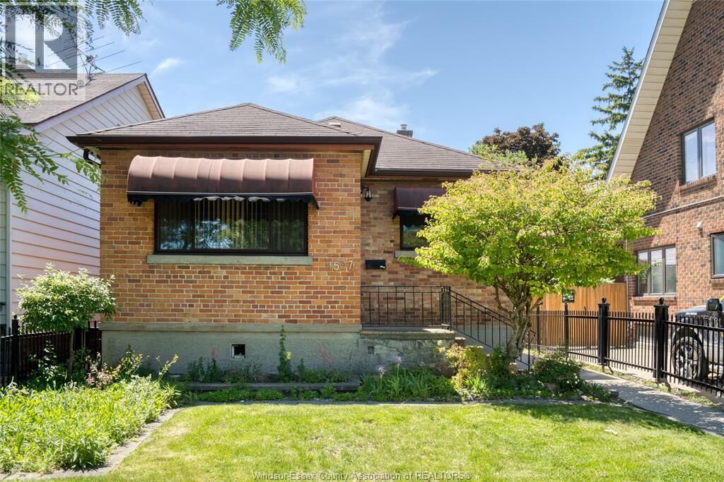 Property Photo: 1507 Langlois ON N8X 4M3