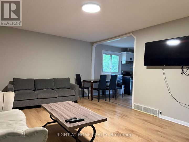 Property Photo: 42 Oneida Road ON N5V 2X1