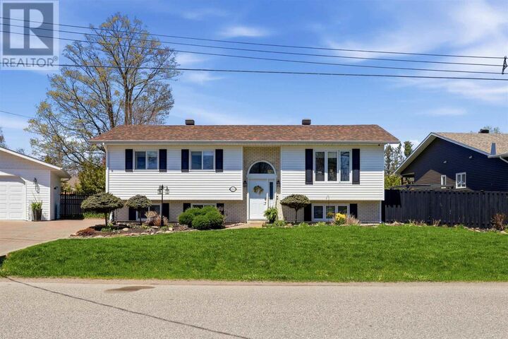 Property Photo: 288 River Rd ON P6A 5K9