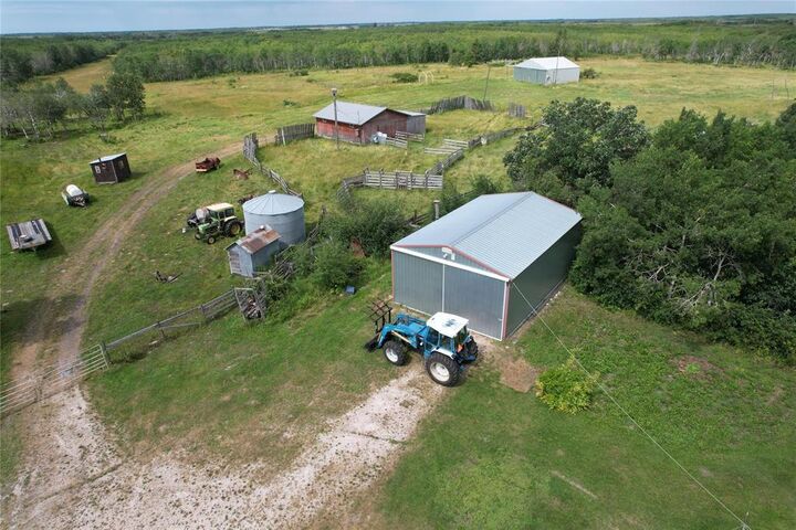 Property Photo: 139100 #6 Highway MB R0C 0E0