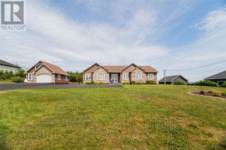 206 Summit Drive — photo 1
