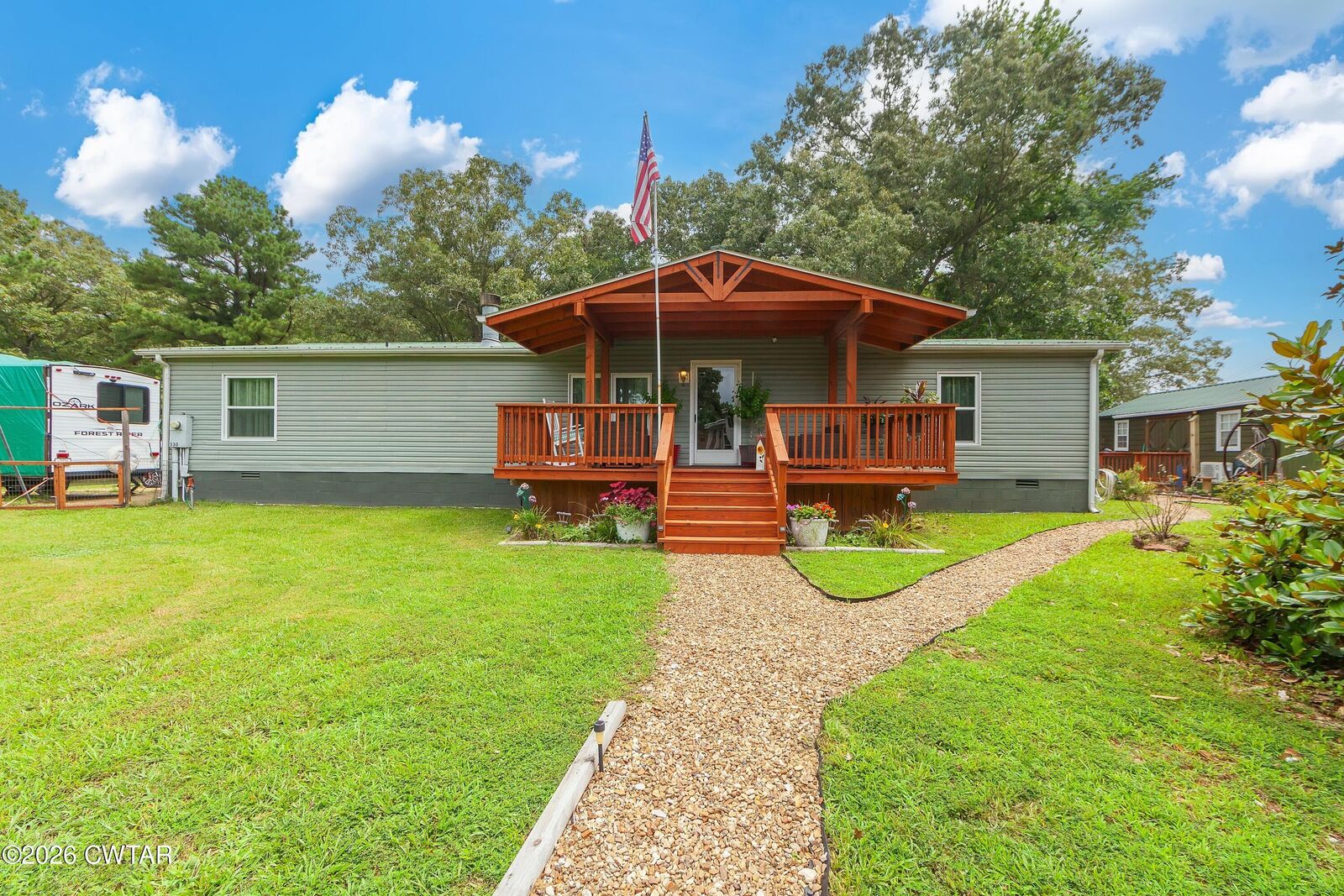 Property Photo: 530 Douglas Lane TN 38320
