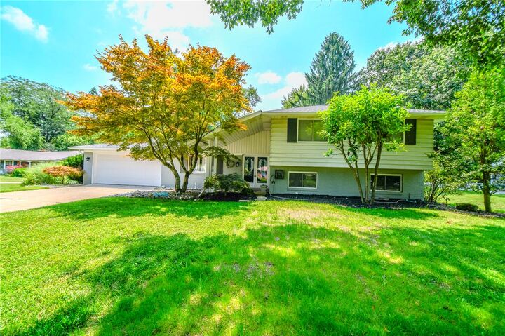 Property Photo: 906 New England Avenue OH 45429