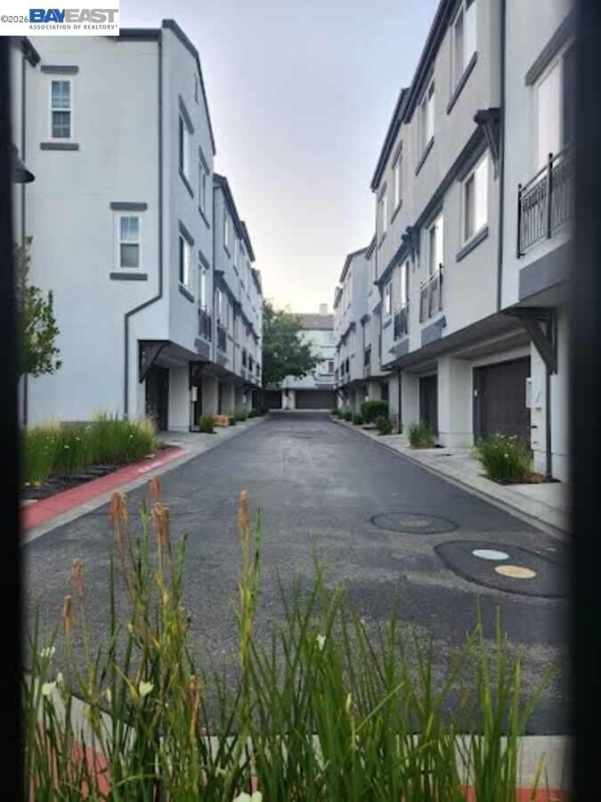 Property Photo: 7981 Bellina St CA 94568