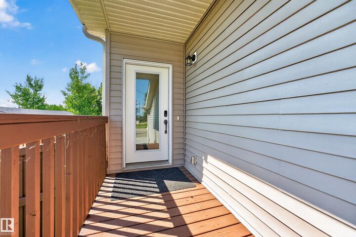 Property Photo: 321C 26500 Hwy 44 AB T8R 0J3